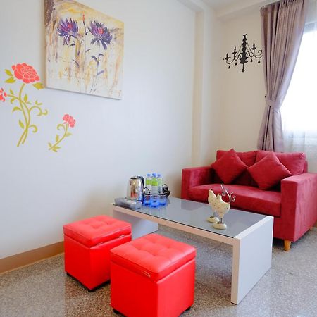 Redbean Guesthouse Wujie Exterior photo